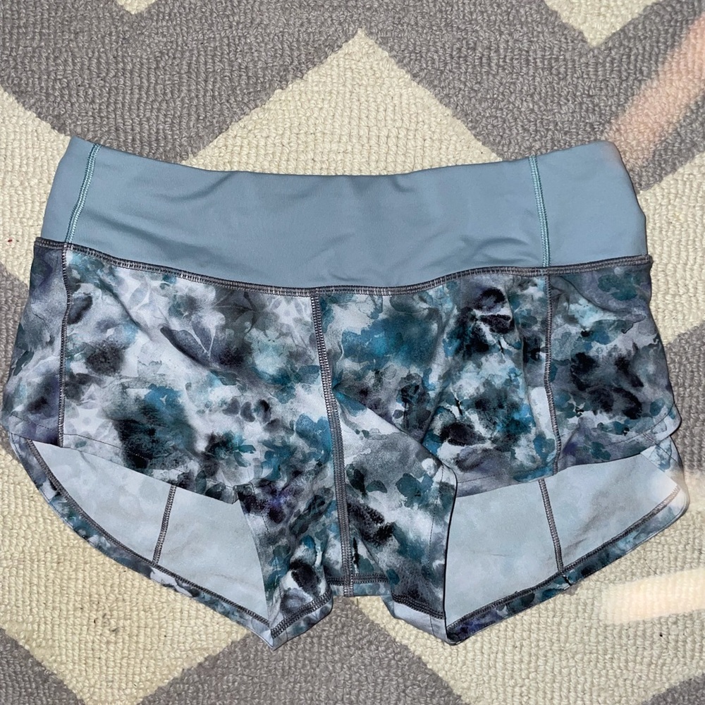 Lululemon shorts!!